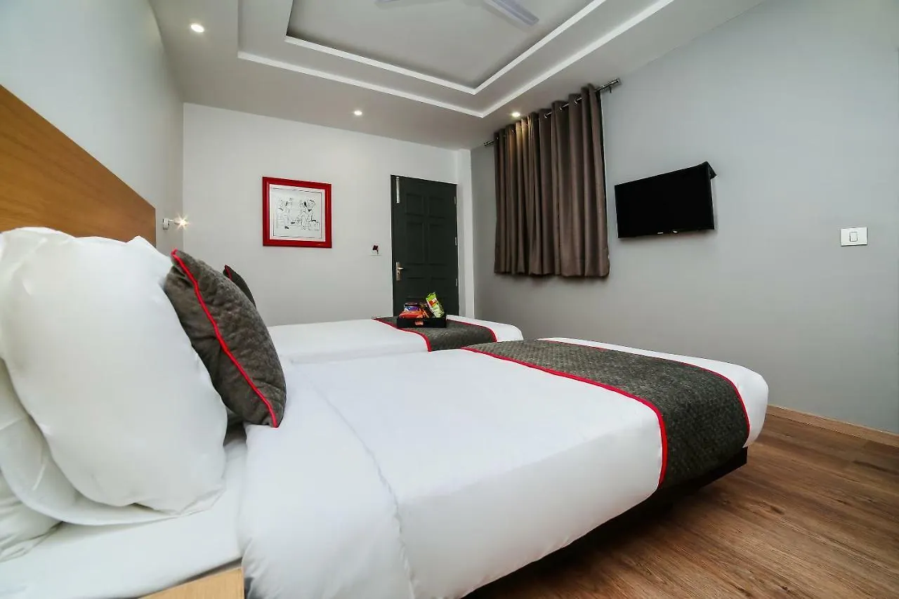 Hotel Oyo Townhouse 055 Sohna Road Uppal Southend 1 Gurgaon